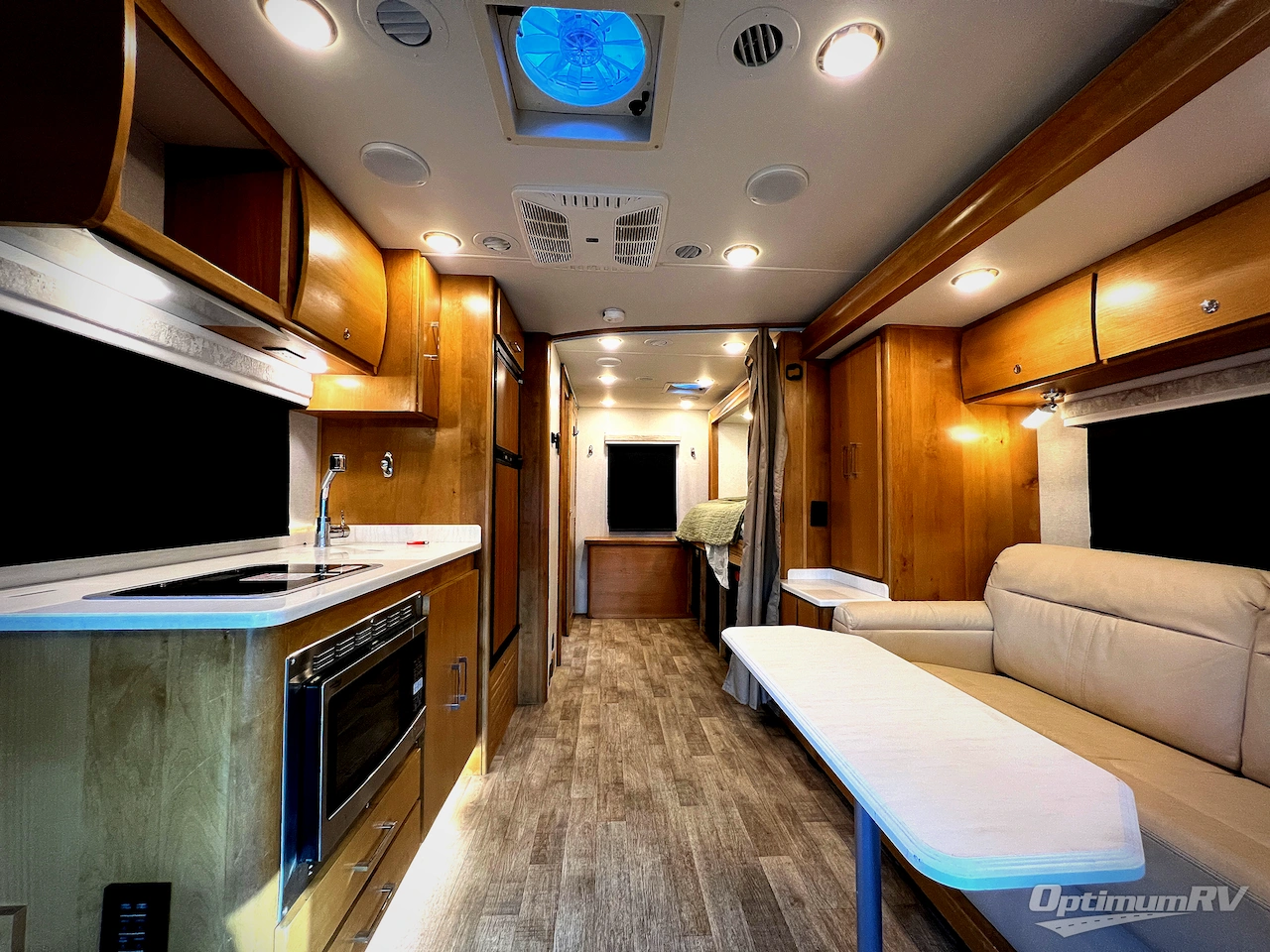 2019 Tiffin Wayfarer 24FW Photo 10