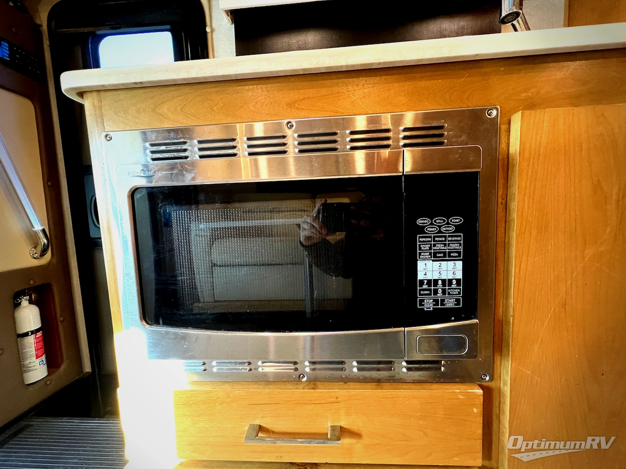 2019 Tiffin Wayfarer 24FW Photo 15