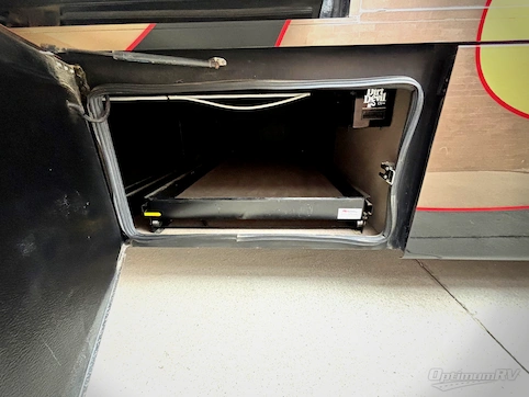 2017 Entegra Anthem 44B RV Photo 4