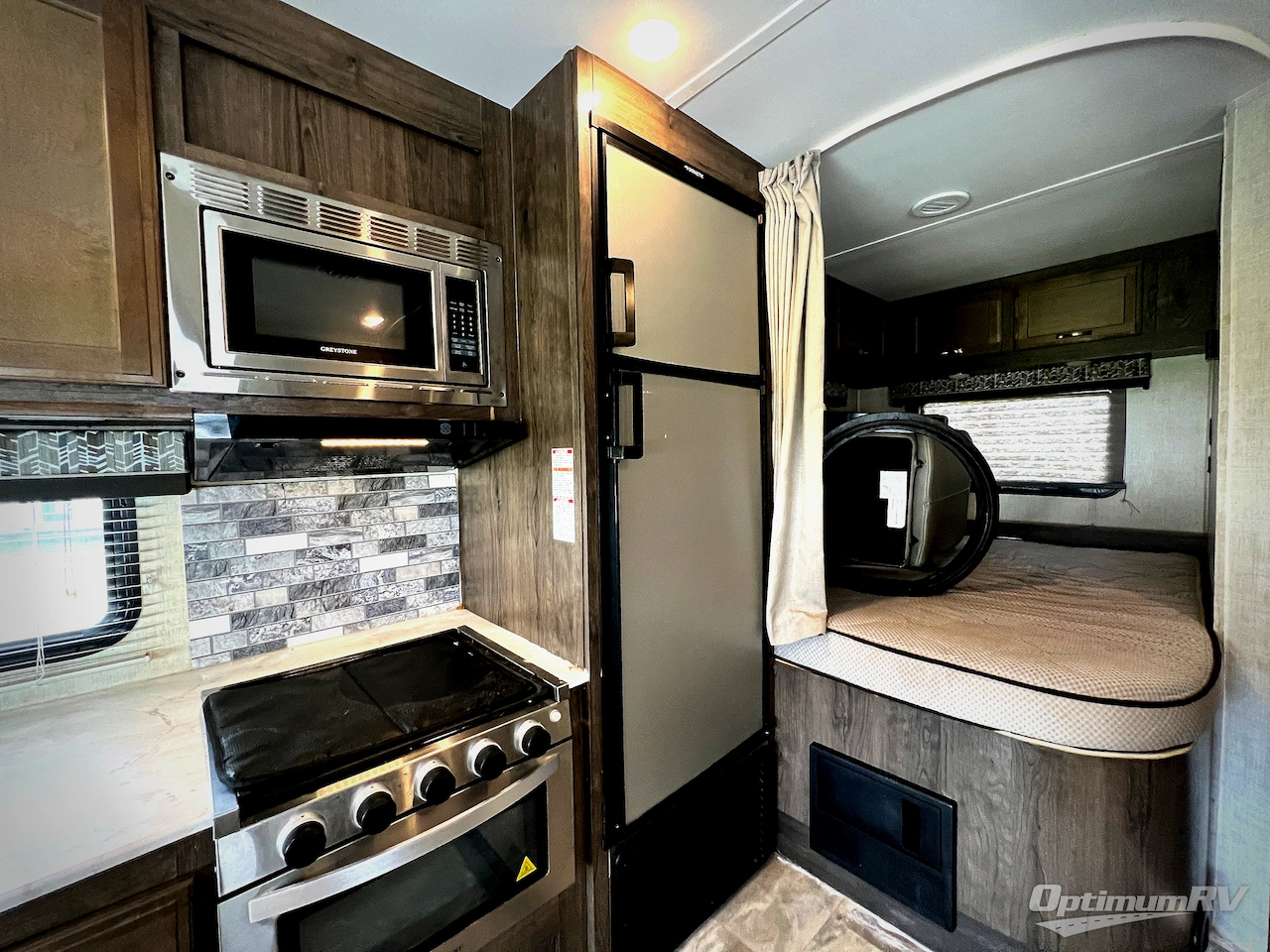 2023 Gulf Stream Conquest Class C 6238 Photo 12