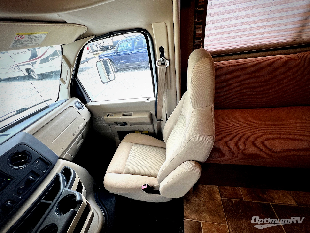 2016 Thor Chateau 26A Photo 15
