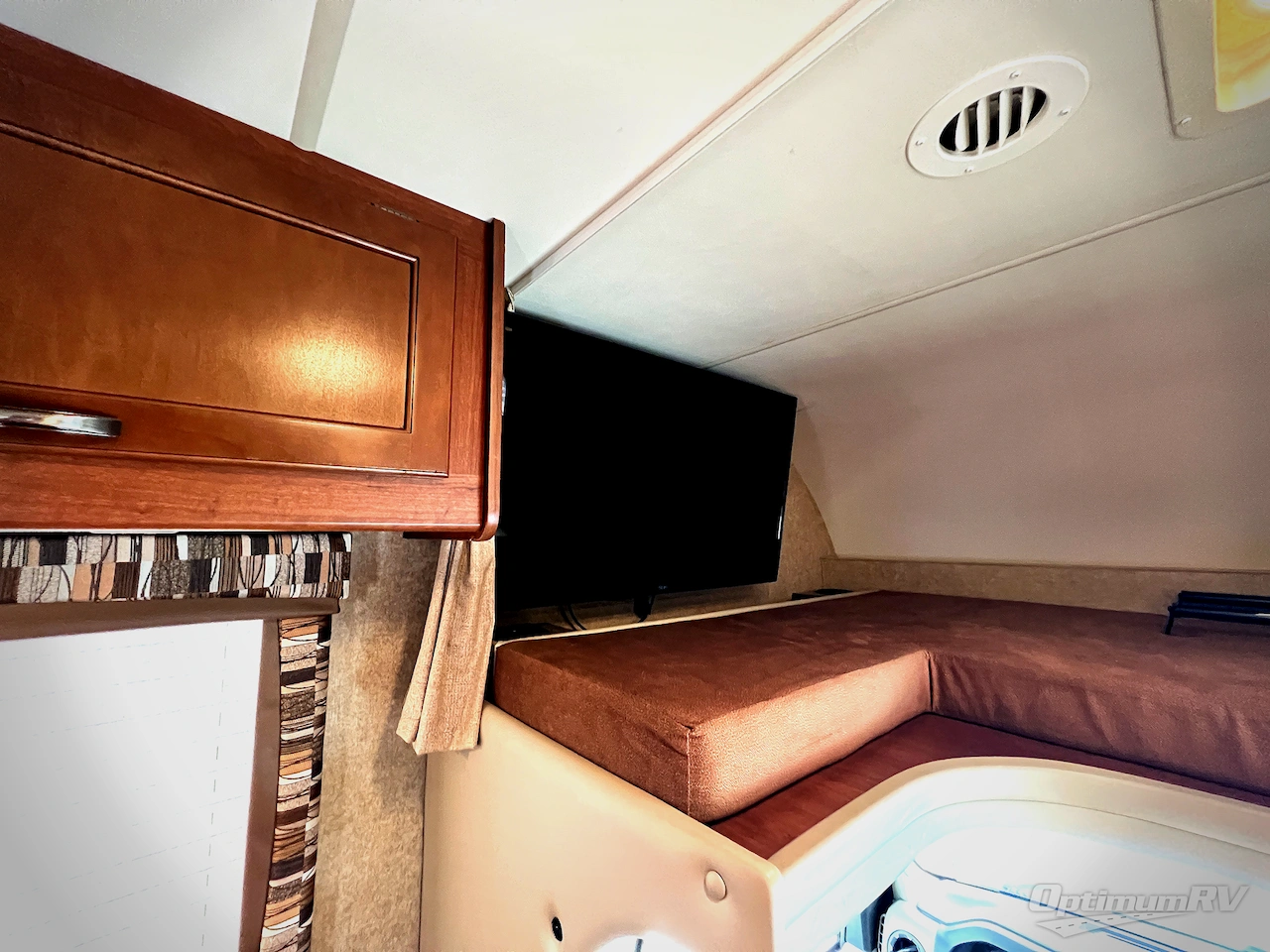 2016 Thor Chateau 26A Photo 17