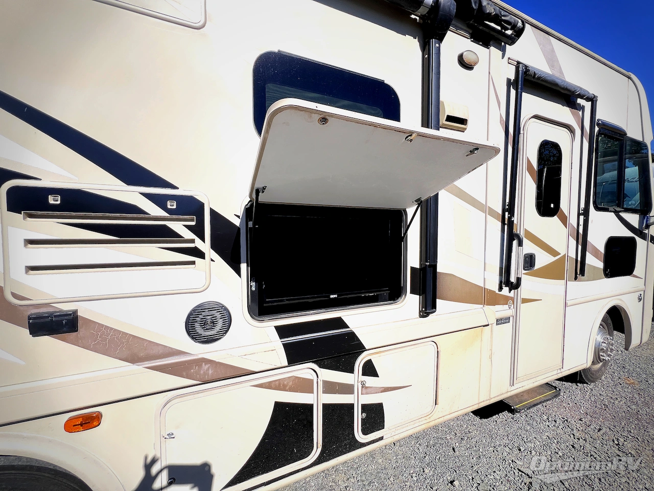 2016 Thor ACE 27.1 Photo 14