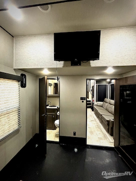 2022 Grand Design Momentum M-Class 351MS-R RV Photo 4