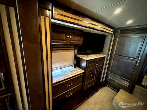 2019 Tiffin Allegro RED 33AA RV Photo 3