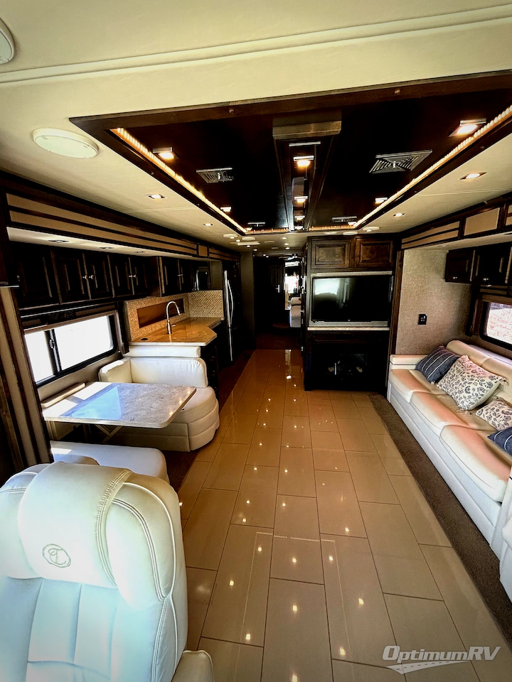 2019 Tiffin Allegro RED 33AA Photo 5