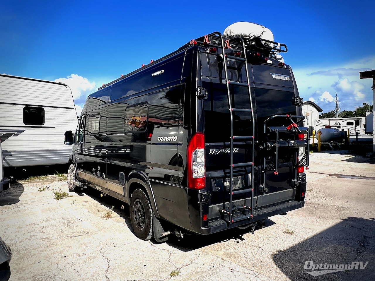 2019 Winnebago Travato 59G Photo 3