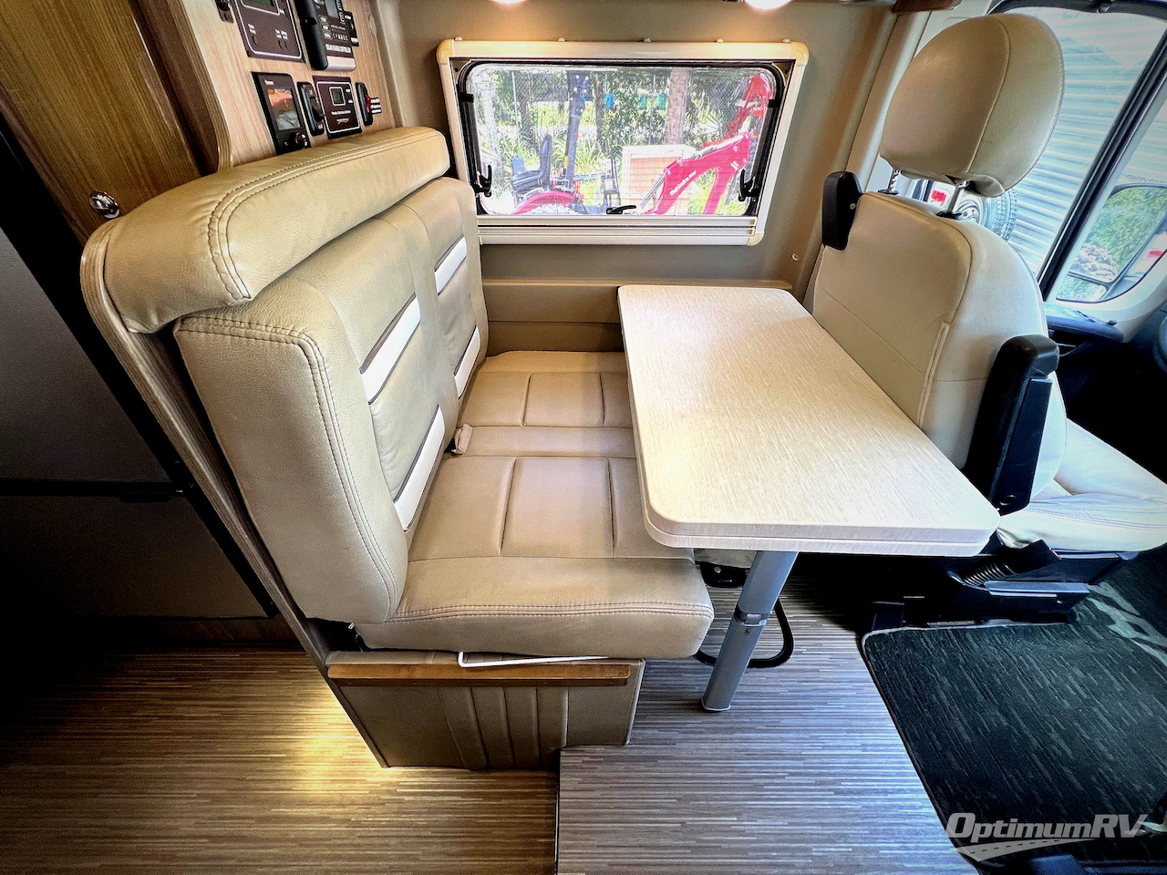 2019 Winnebago Travato 59G Photo 14