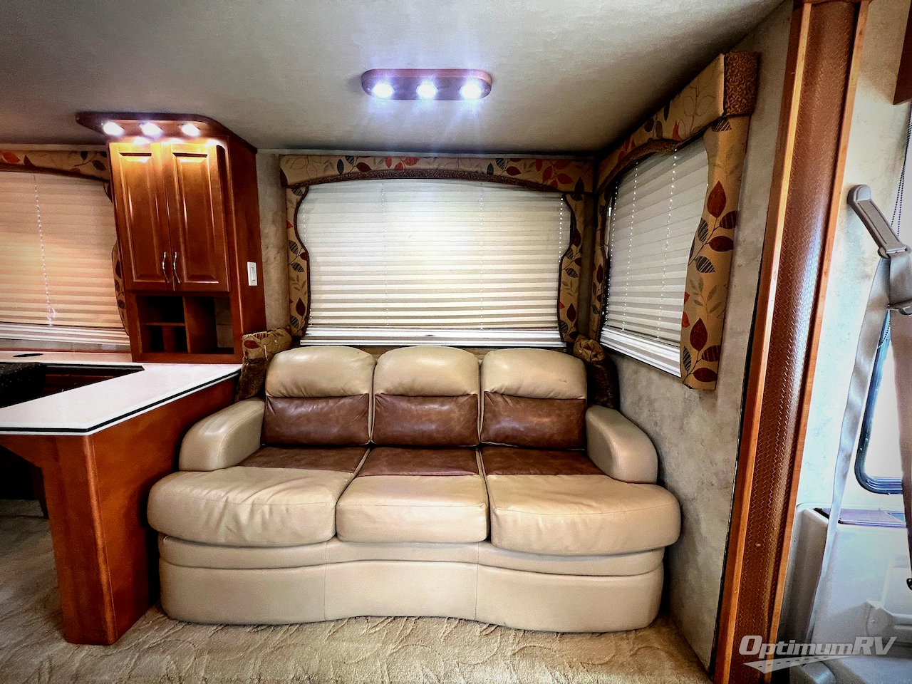 2007 Gulf Stream Tour Master T40C Photo 8