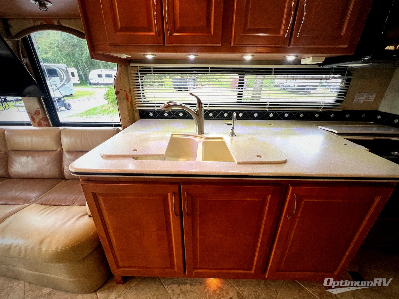 2007 Gulf Stream Tour Master T40C Photo 11