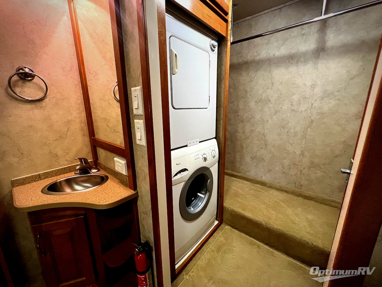 2007 Gulf Stream Tour Master T40C Photo 21