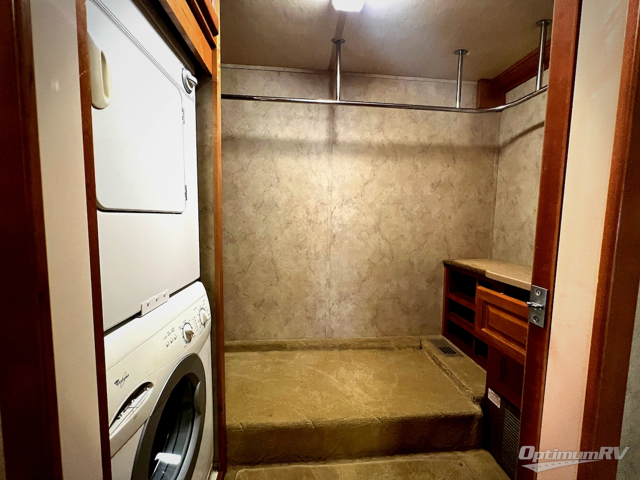 2007 Gulf Stream Tour Master T40C Photo 22
