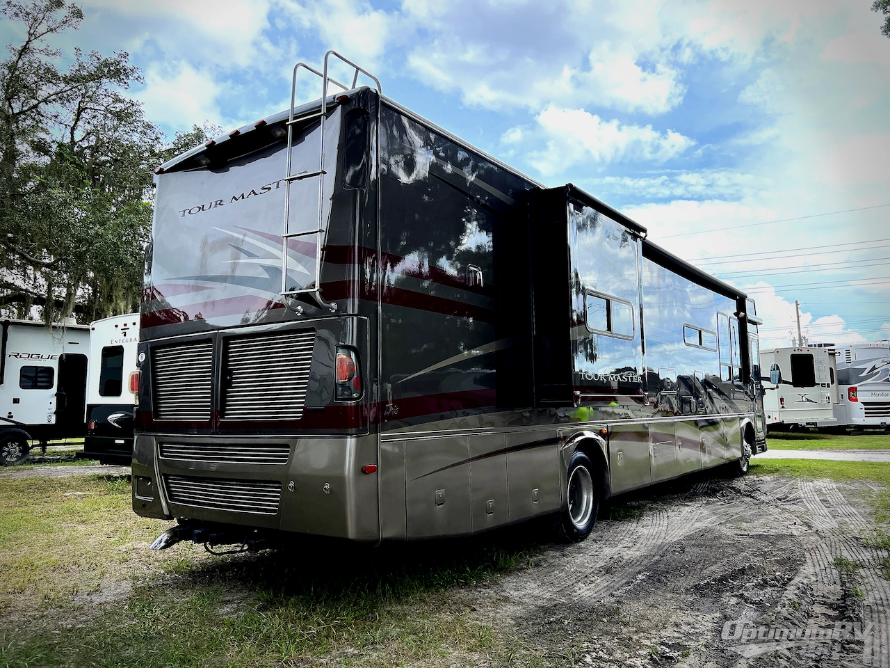 2007 Gulf Stream Tour Master T40C Photo 3