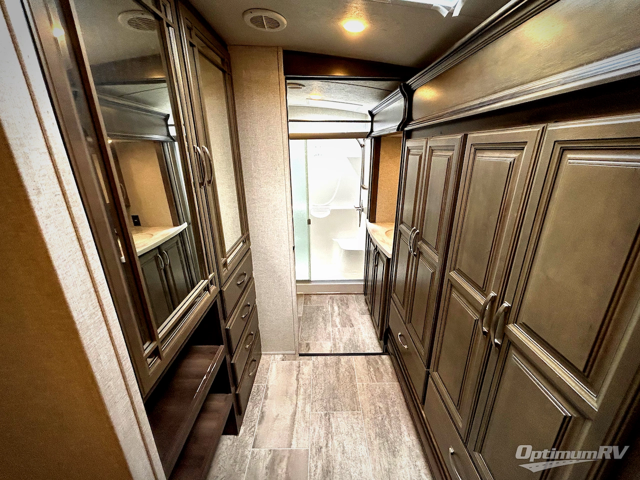 2018 Keystone Montana 3810MS Photo 12
