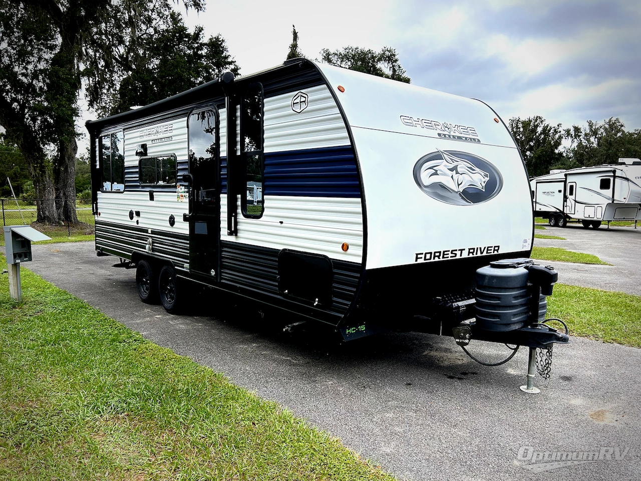 2025 Forest River Cherokee Grey Wolf 20RDSE Photo 1