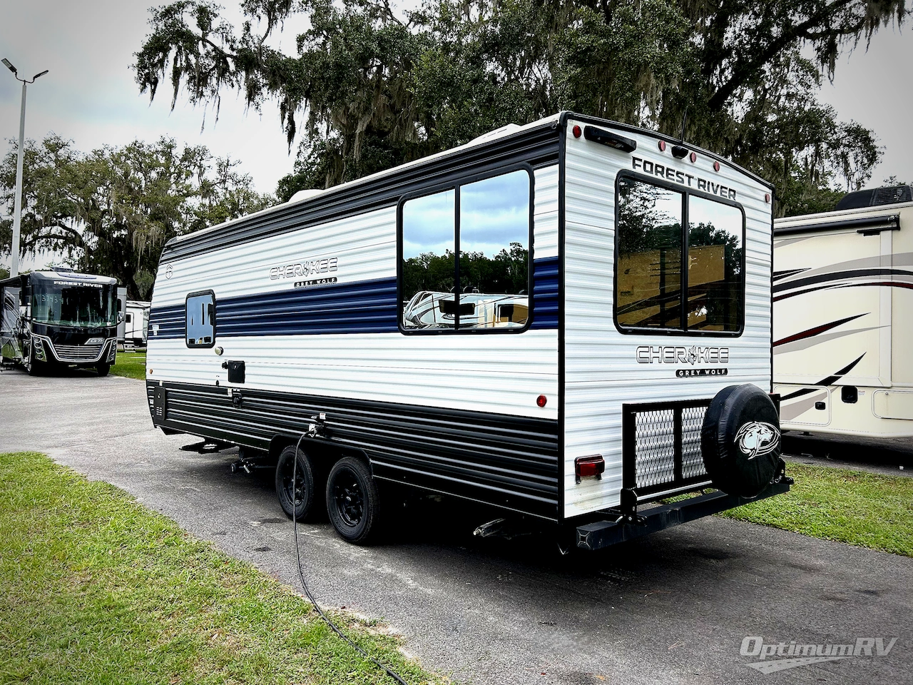 2025 Forest River Cherokee Grey Wolf 20RDSE Photo 3