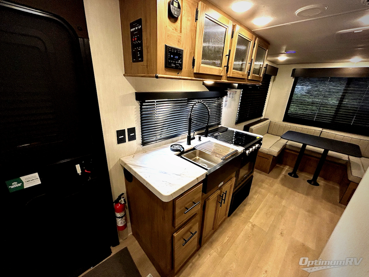 2025 Forest River Cherokee Grey Wolf 20RDSE Photo 8