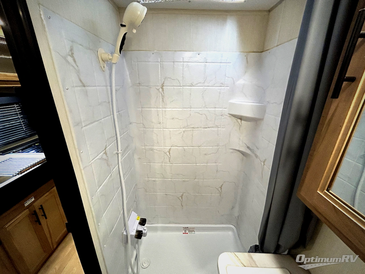 2025 Forest River Cherokee Grey Wolf 20RDSE Photo 10