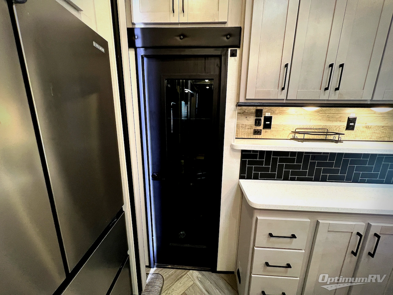 2024 Heartland Cyclone 4006 Photo 23