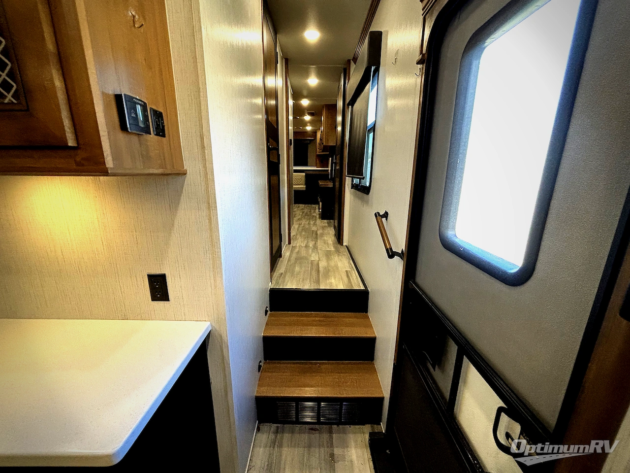 2022 Heartland Bighorn 3960LS Photo 7