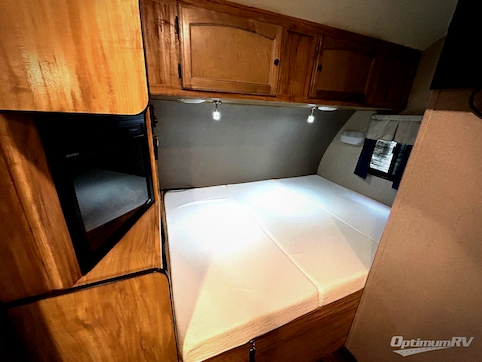 2019 Coachmen Freedom Express Pilot 19RKS RV Photo 3