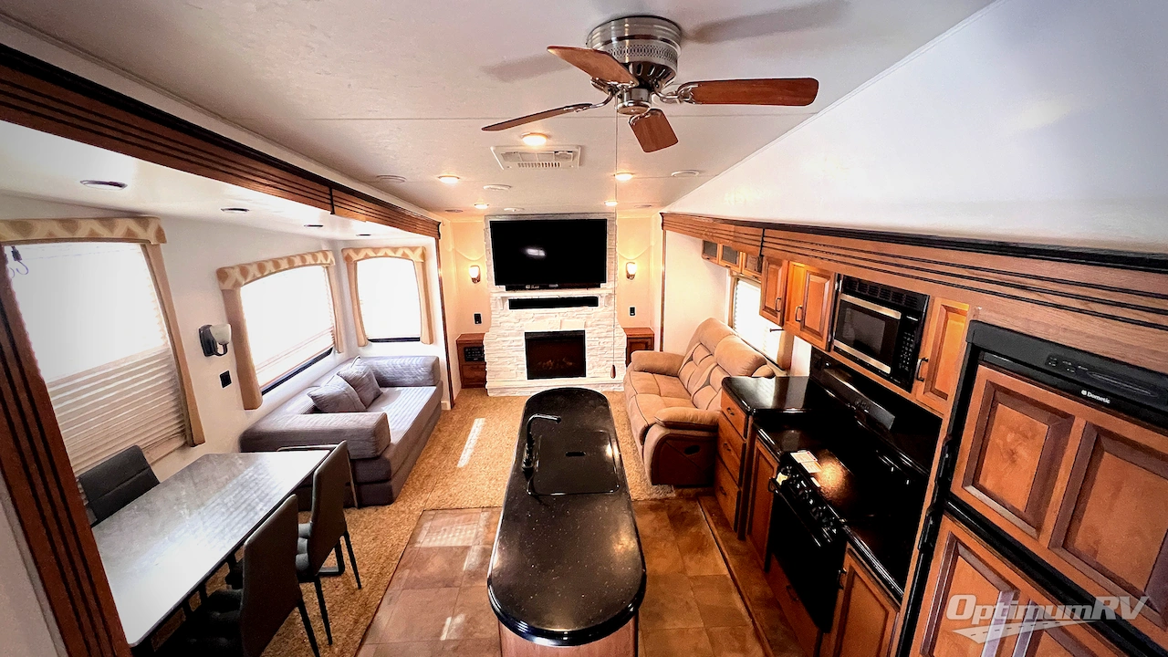 2012 CrossRoads Cruiser Patriot  Provincial CF345RF Photo 8