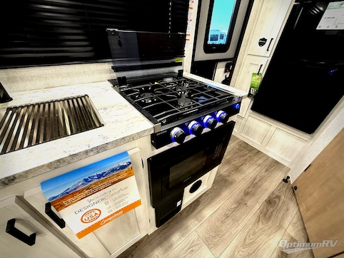 2026 East To West Longitude 185RB RV Photo 4