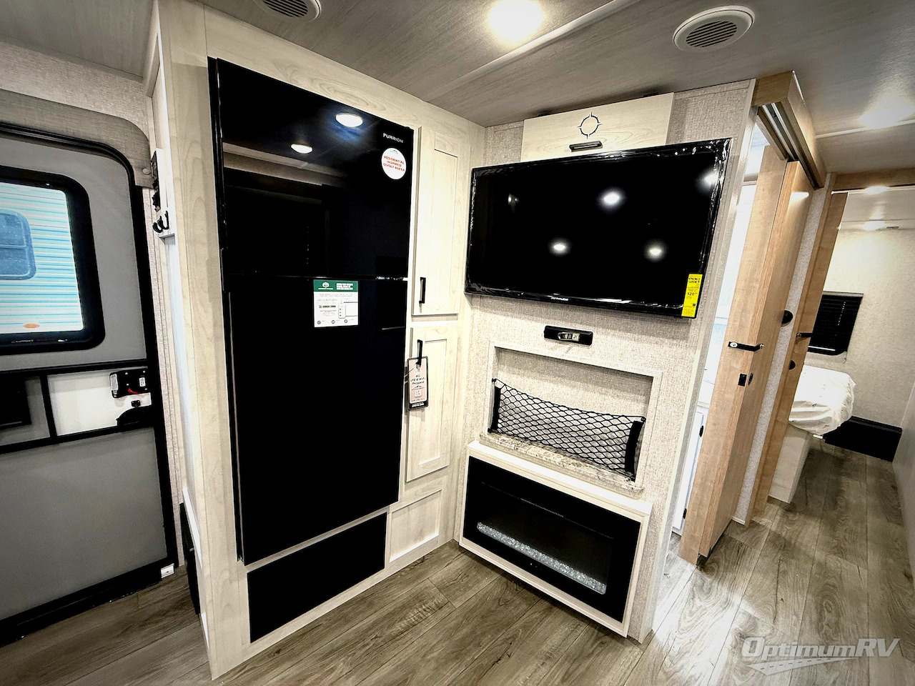 2026 East To West Longitude 230FK Photo 11