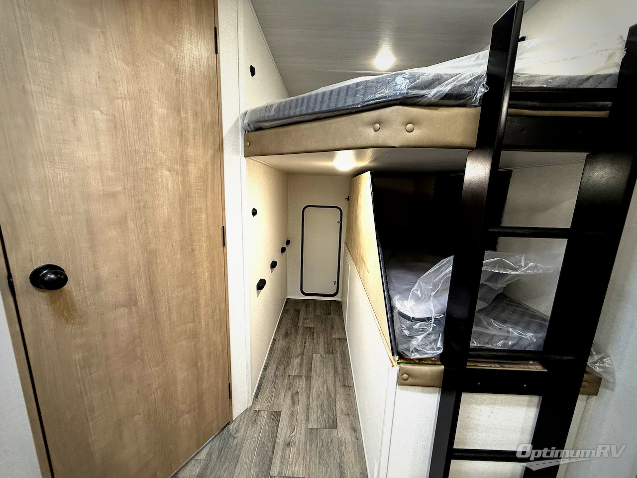 2026 East To West Longitude 285BH Photo 12