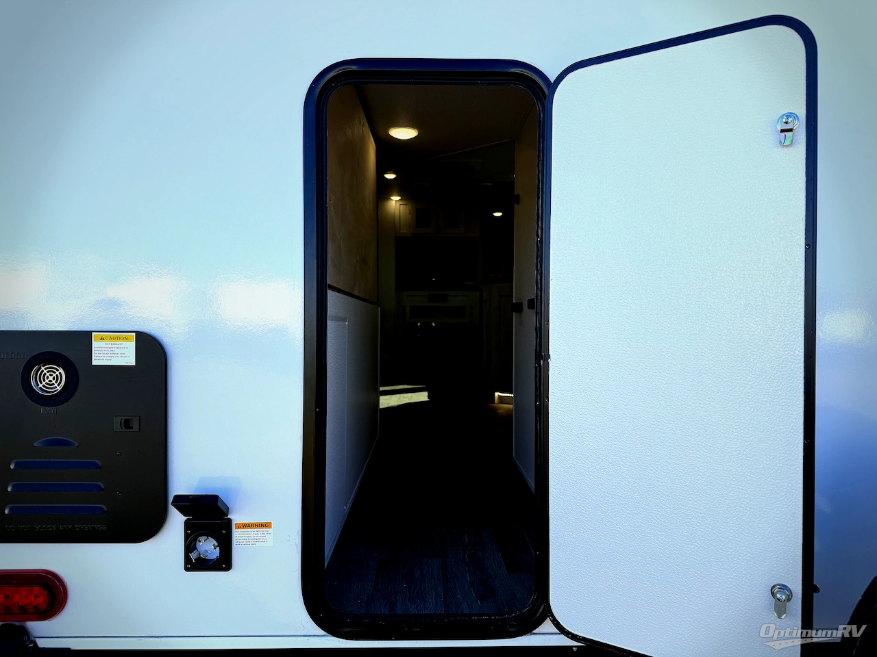 2026 East To West Longitude 285BH Photo 23