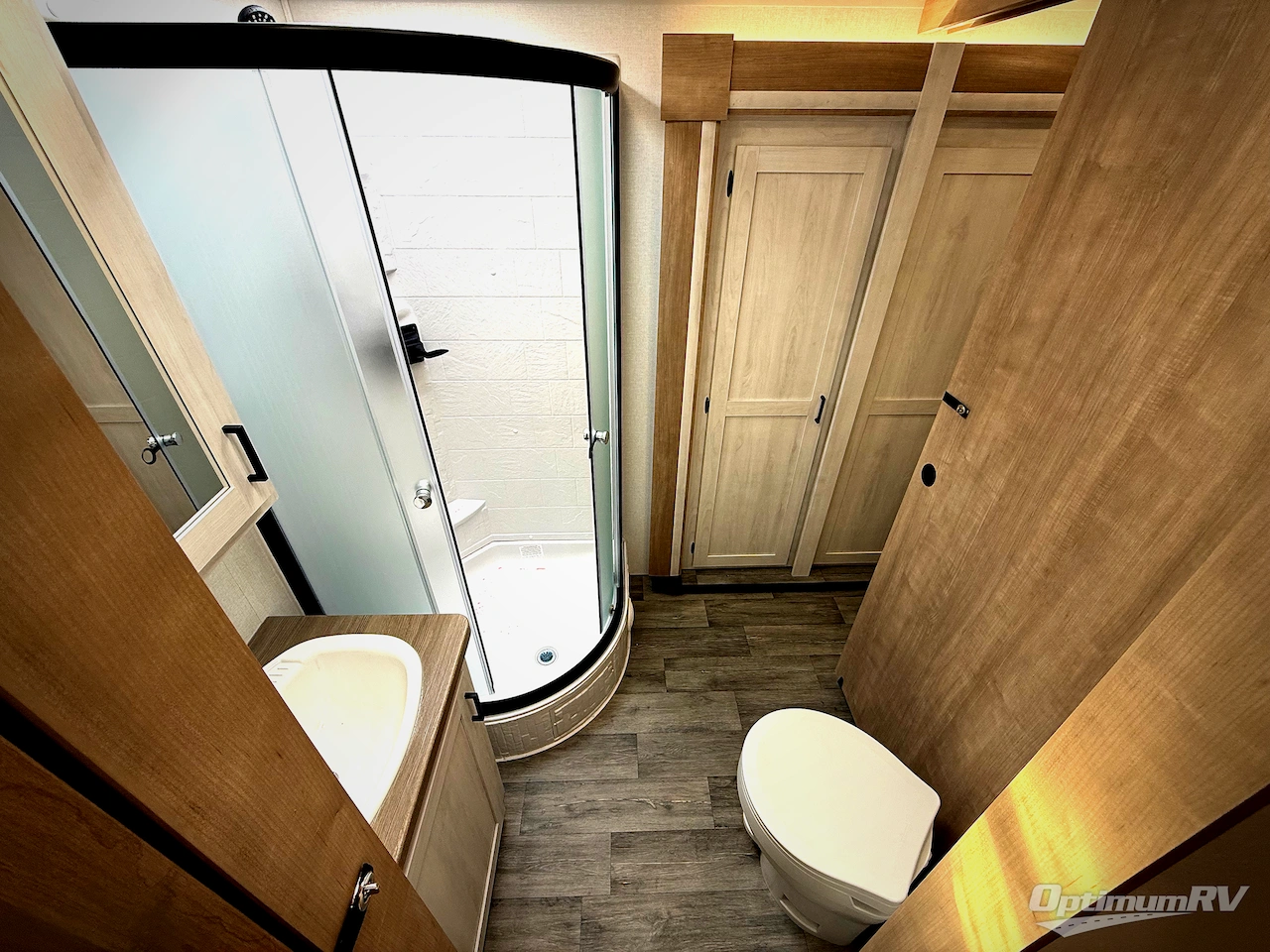 2026 East To West Longitude 310RL Photo 15