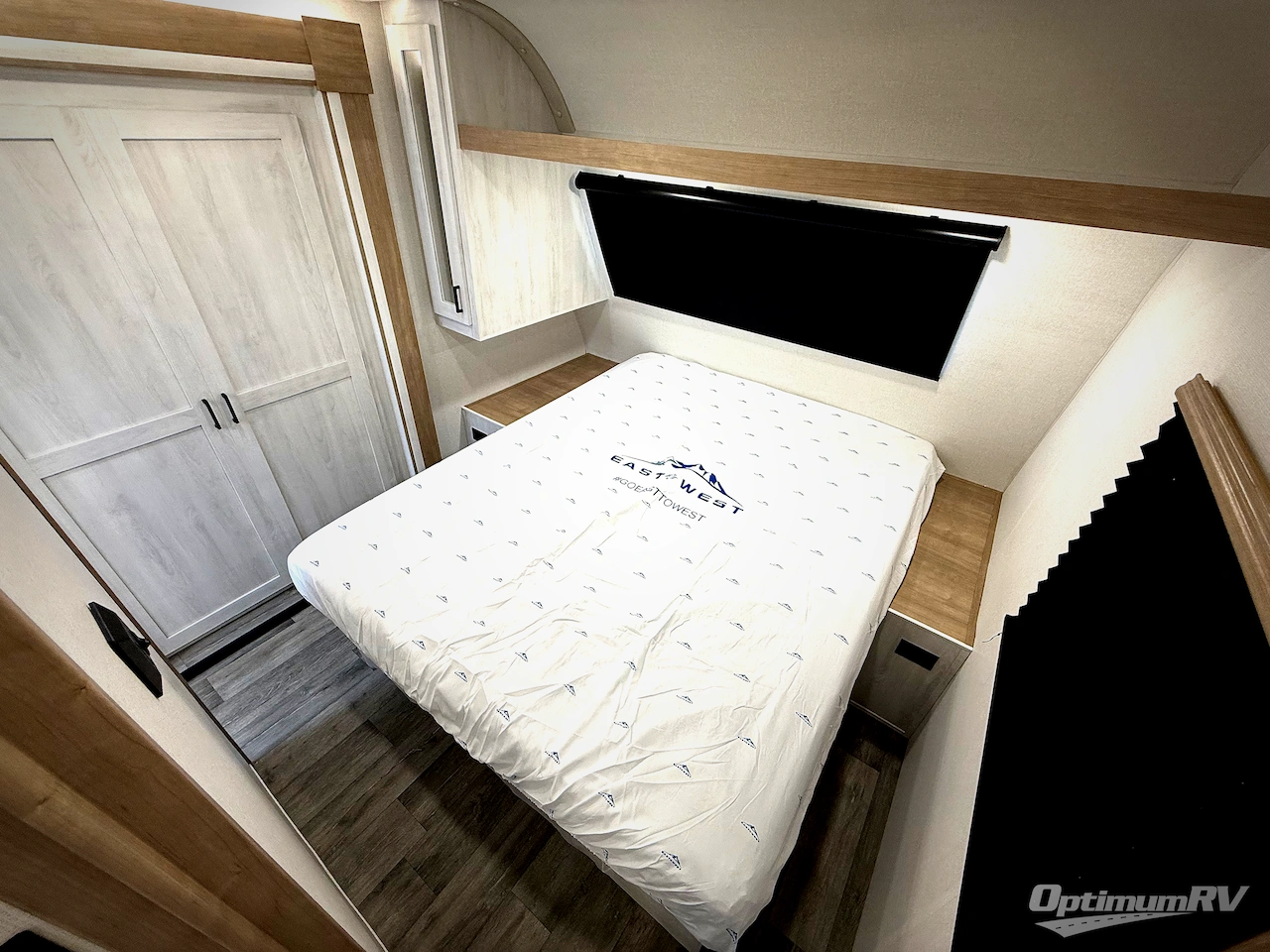 2026 East To West Longitude 310RL Photo 21