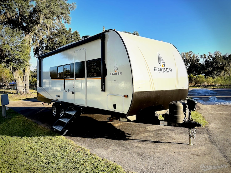 2025 Ember E-Series 22MLQ RV Photo 1