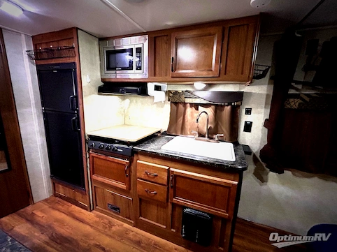 2016 Gulf Stream Ameri-Lite 218MB RV Photo 4
