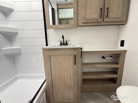 2025 Ember E-Series 21RKE RV Photo 3