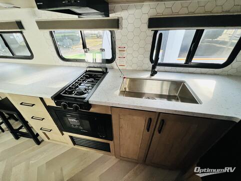 2025 Ember E-Series 21RKE RV Photo 3