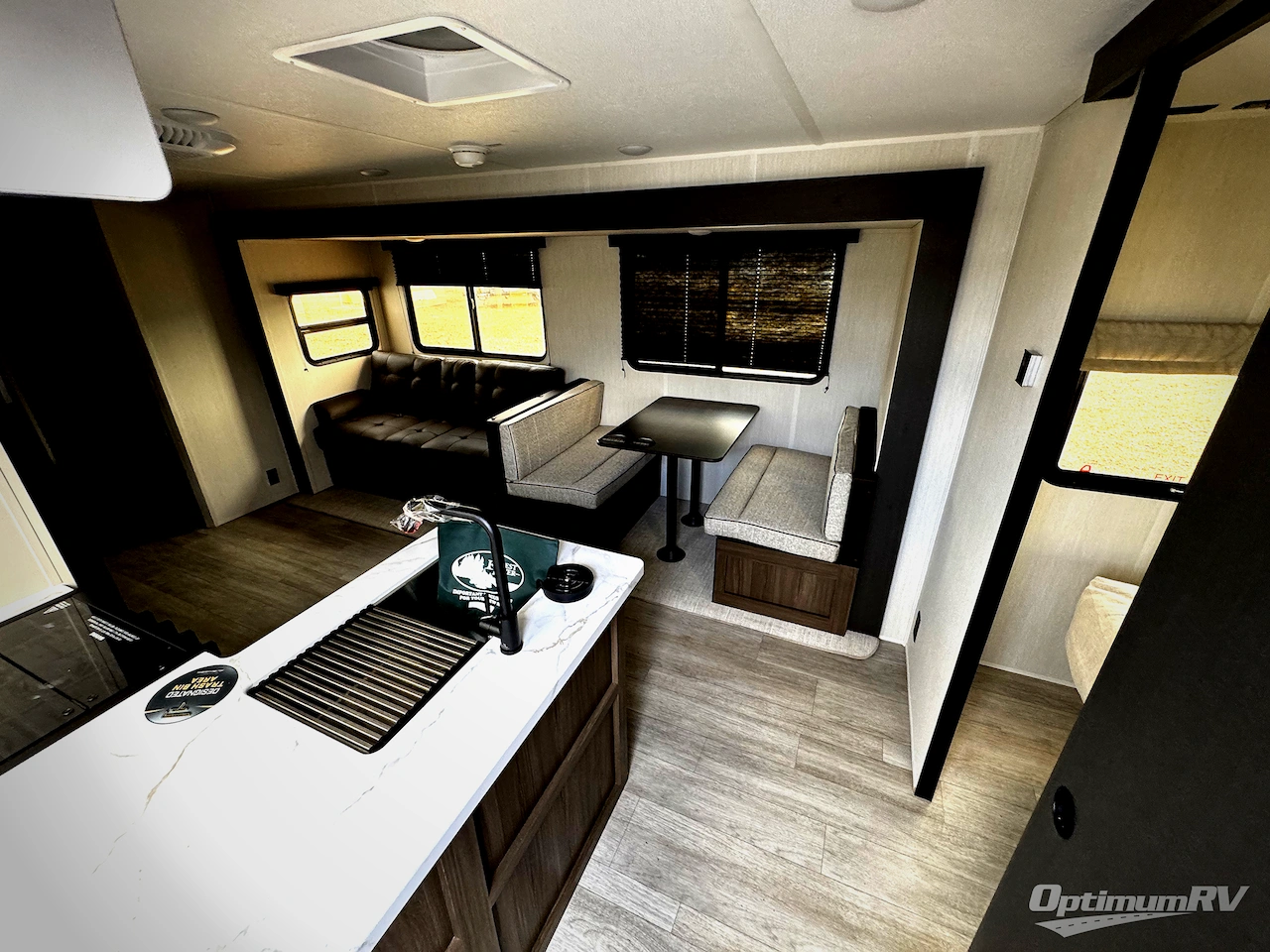 2026 Prime Time Avenger 26DBS Photo 3