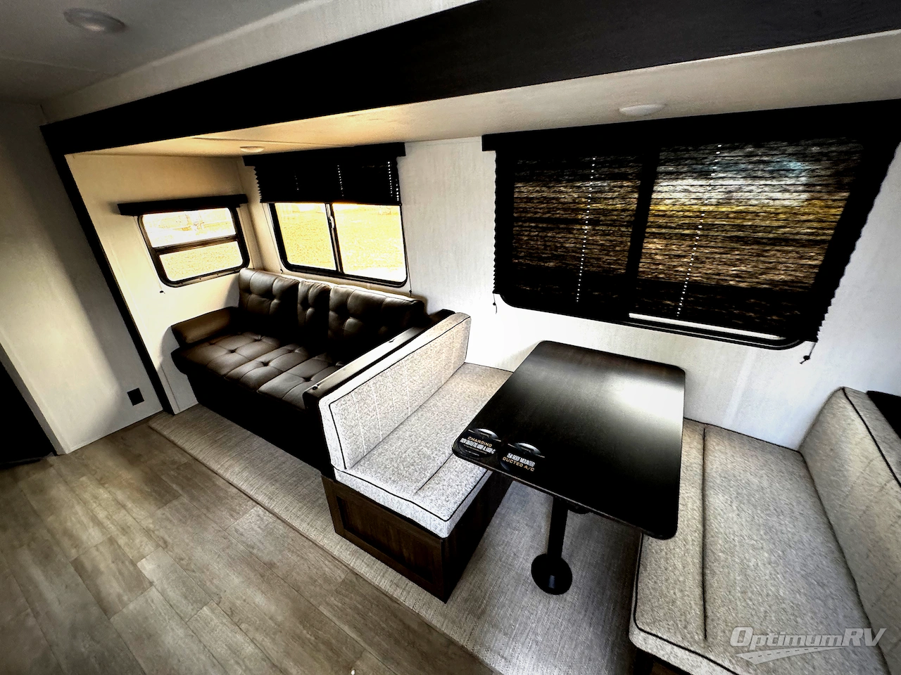 2026 Prime Time Avenger 26DBS Photo 4