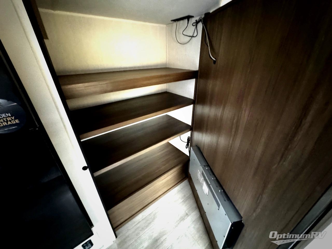 2026 Prime Time Avenger 26DBS Photo 11