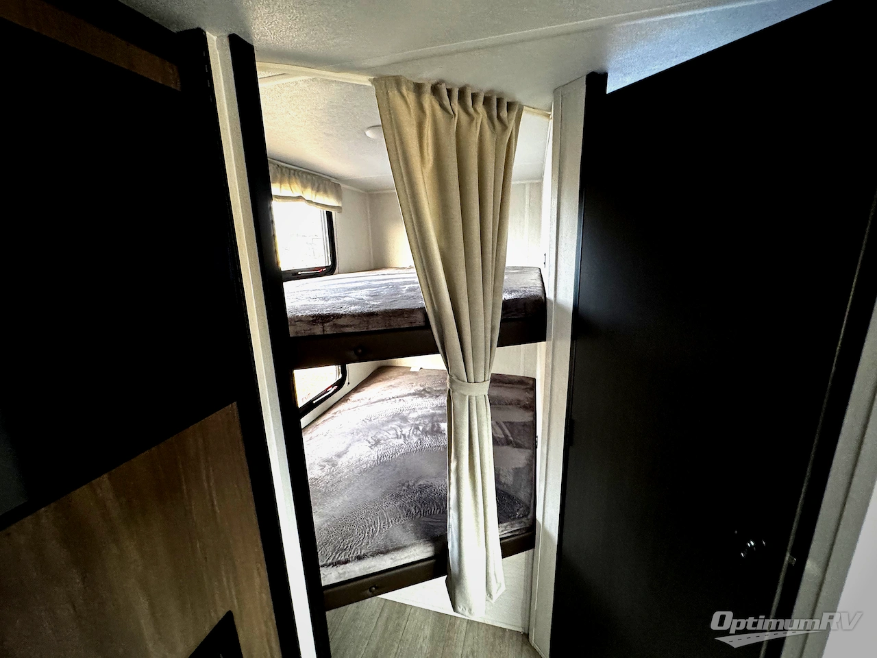 2026 Prime Time Avenger 26DBS Photo 12