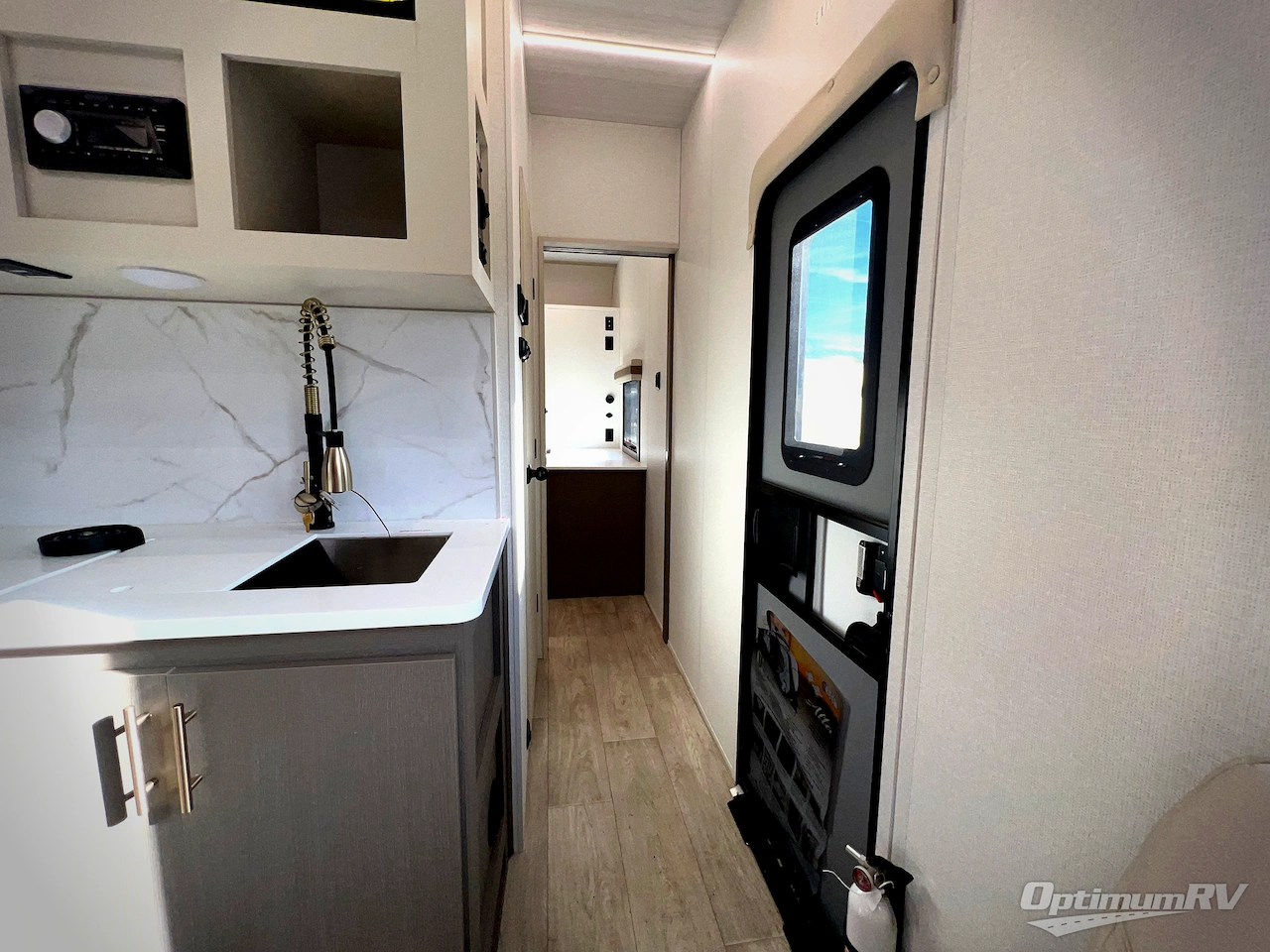 2026 East To West Alta 2870KTH Photo 14