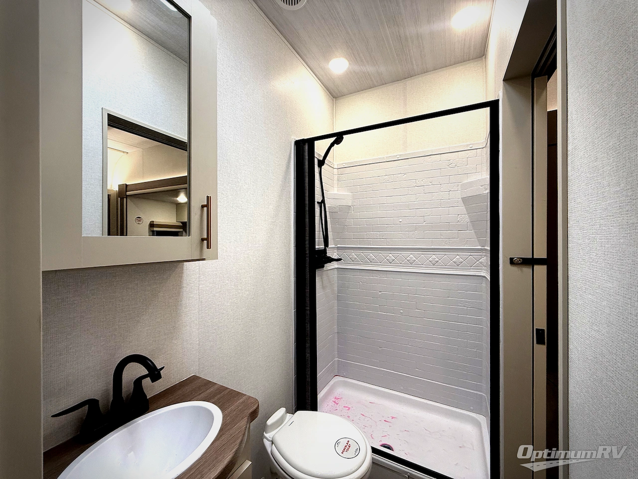 2026 East To West Alta 2870KTH Photo 18