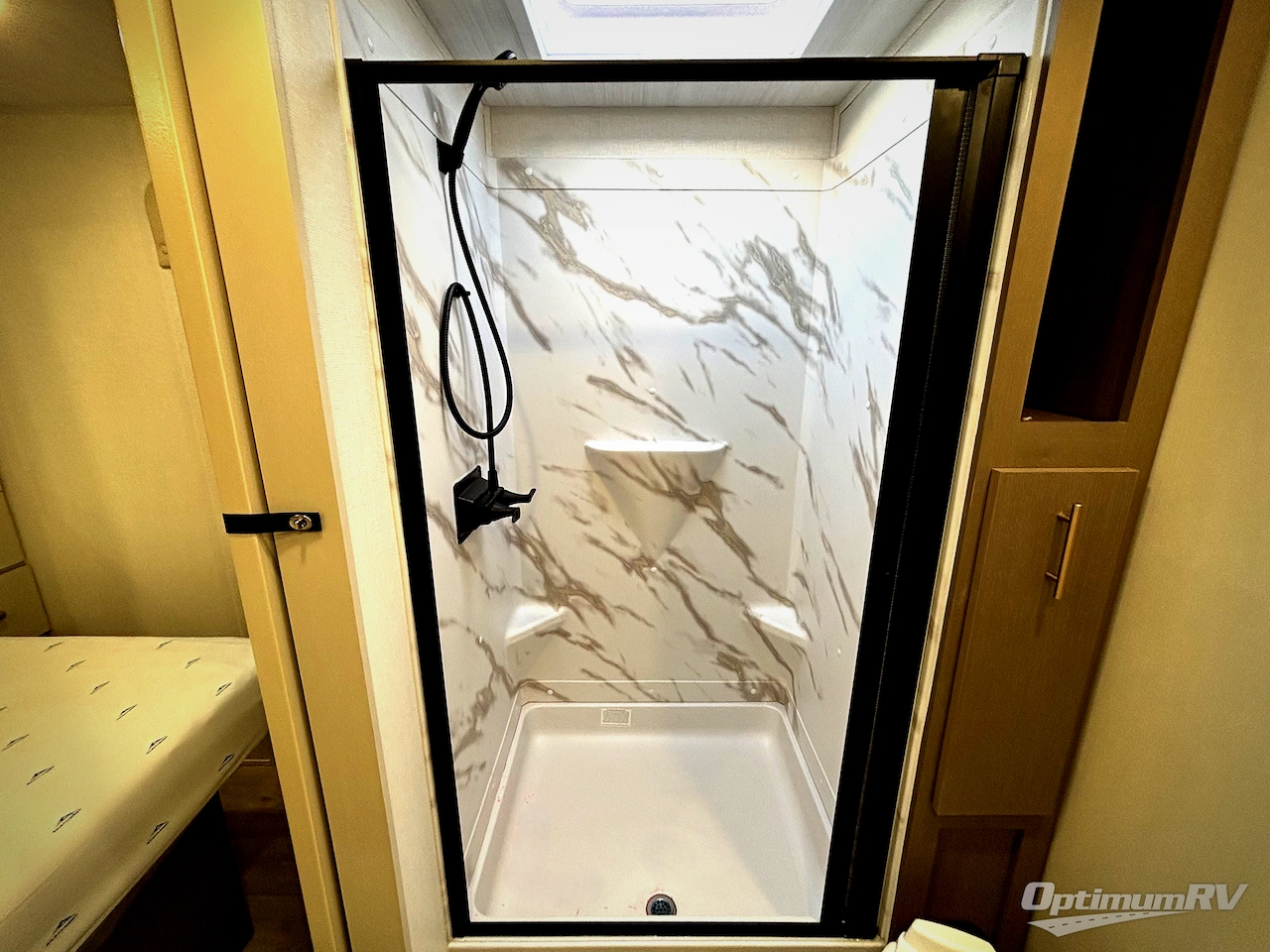 2026 East To West Alta 3010KBH Photo 9