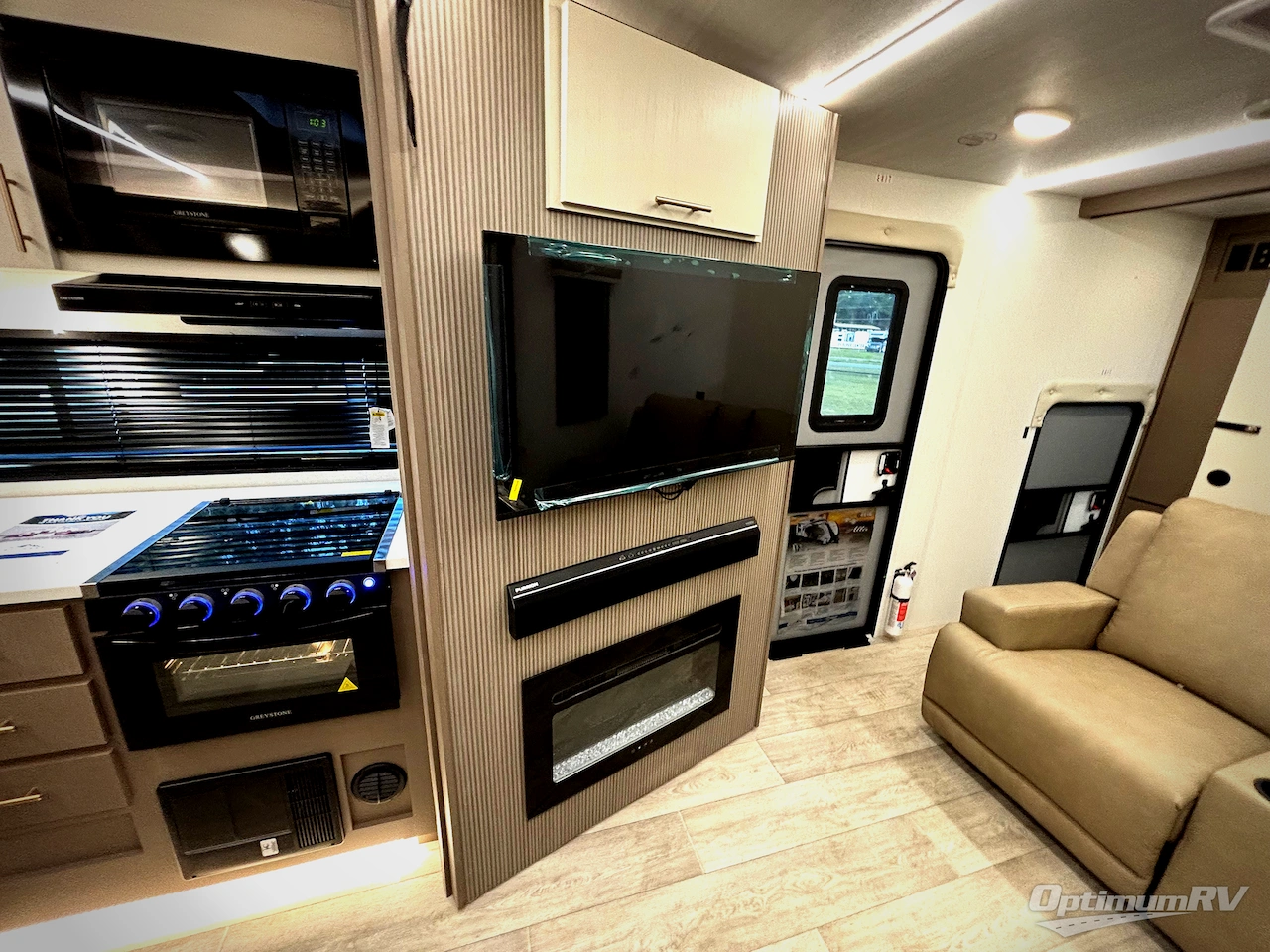 2026 East To West Alta 3010KBH Photo 14