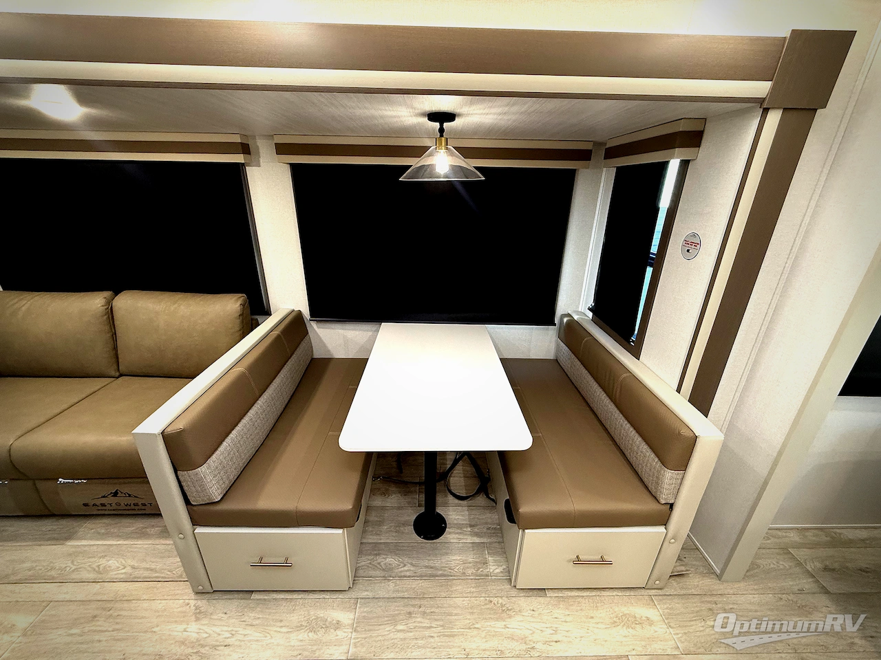 2026 East To West Alta 2800KBH Photo 7