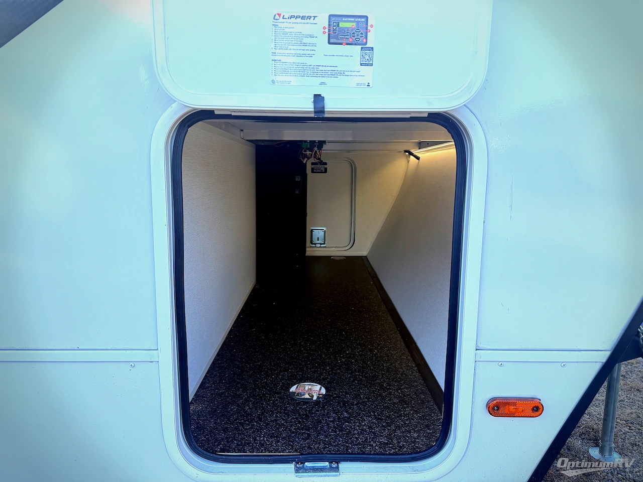 2026 East To West Alta 2800KBH Photo 27