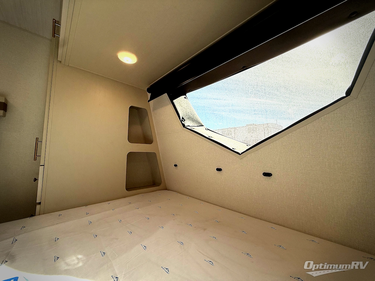 2026 East To West Alta 3150KBH Photo 11