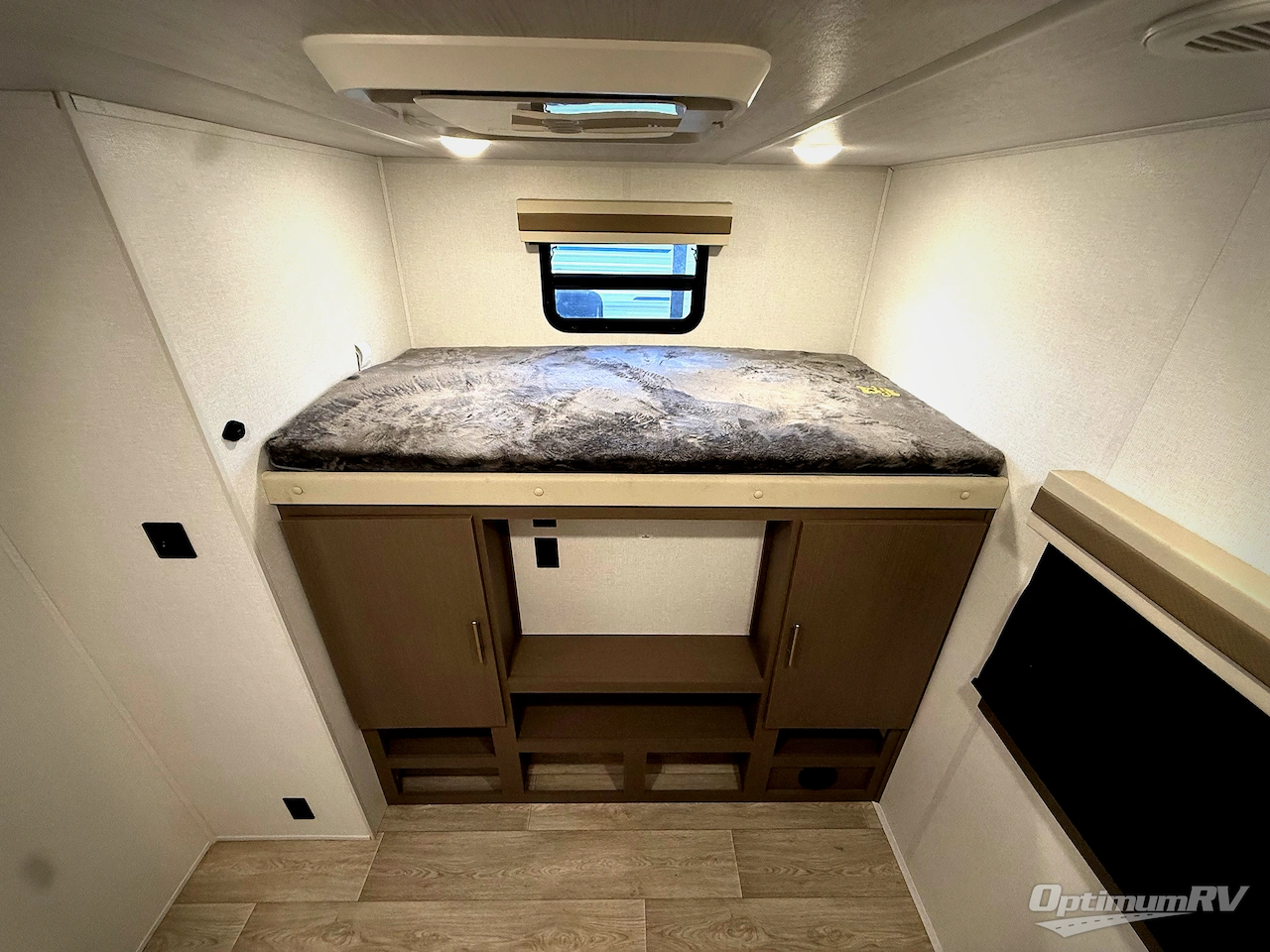 2026 East To West Alta 3150KBH Photo 24