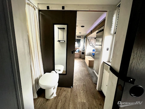 2022 Heartland Trail Runner 255RL RV Photo 4