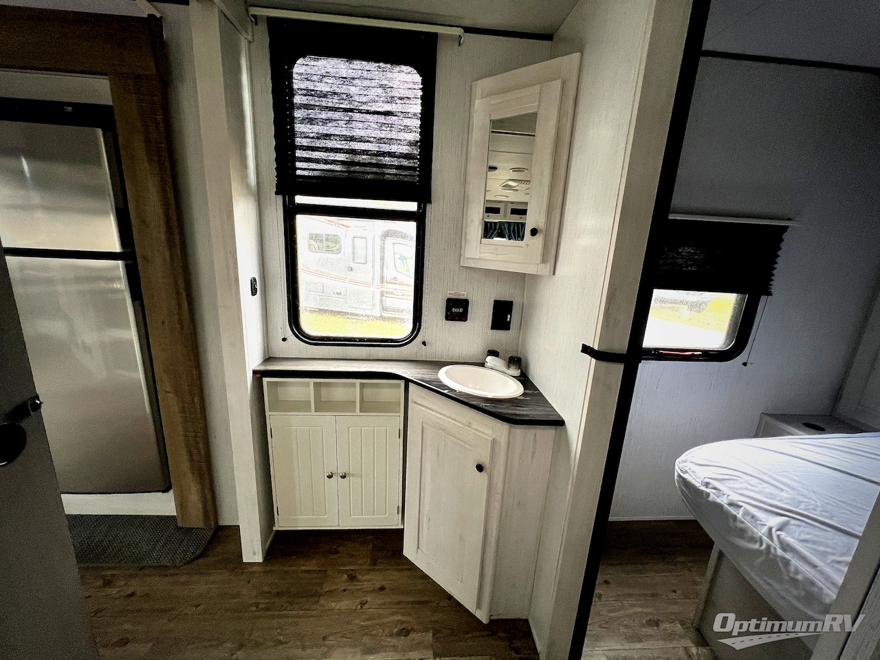 2022 Heartland Trail Runner 255RL Photo 18